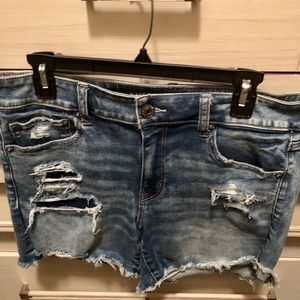 American Eagle Next Level Stretch Shorts Size 14